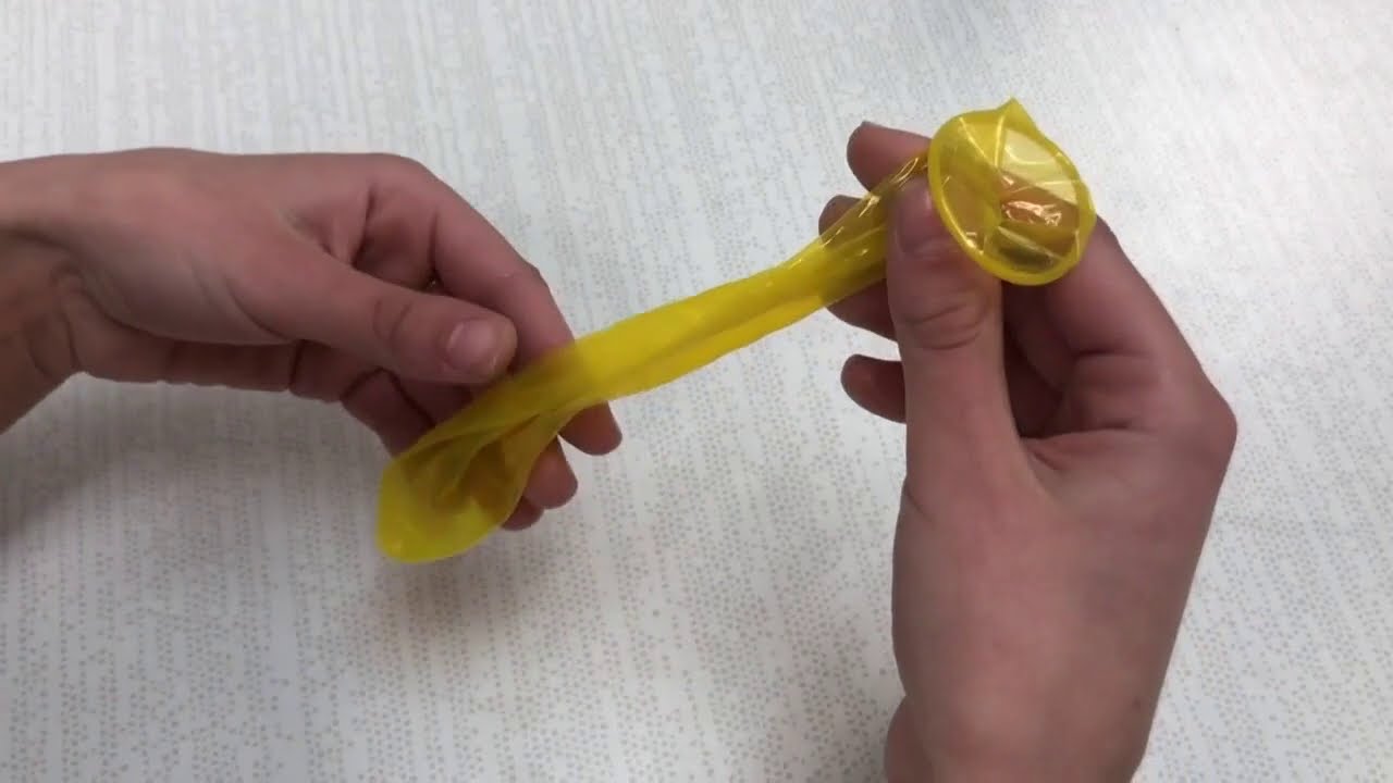 How to Properly Put on a Male Condom