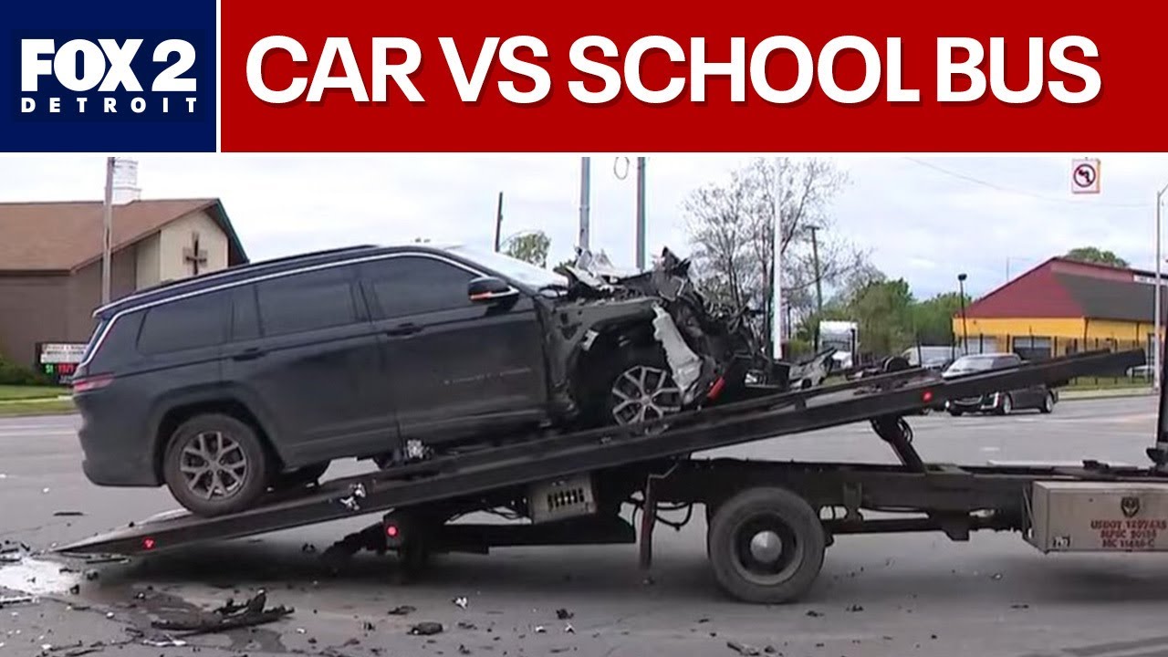Detroit suspects arrested after fleeing police, crashing into school bus