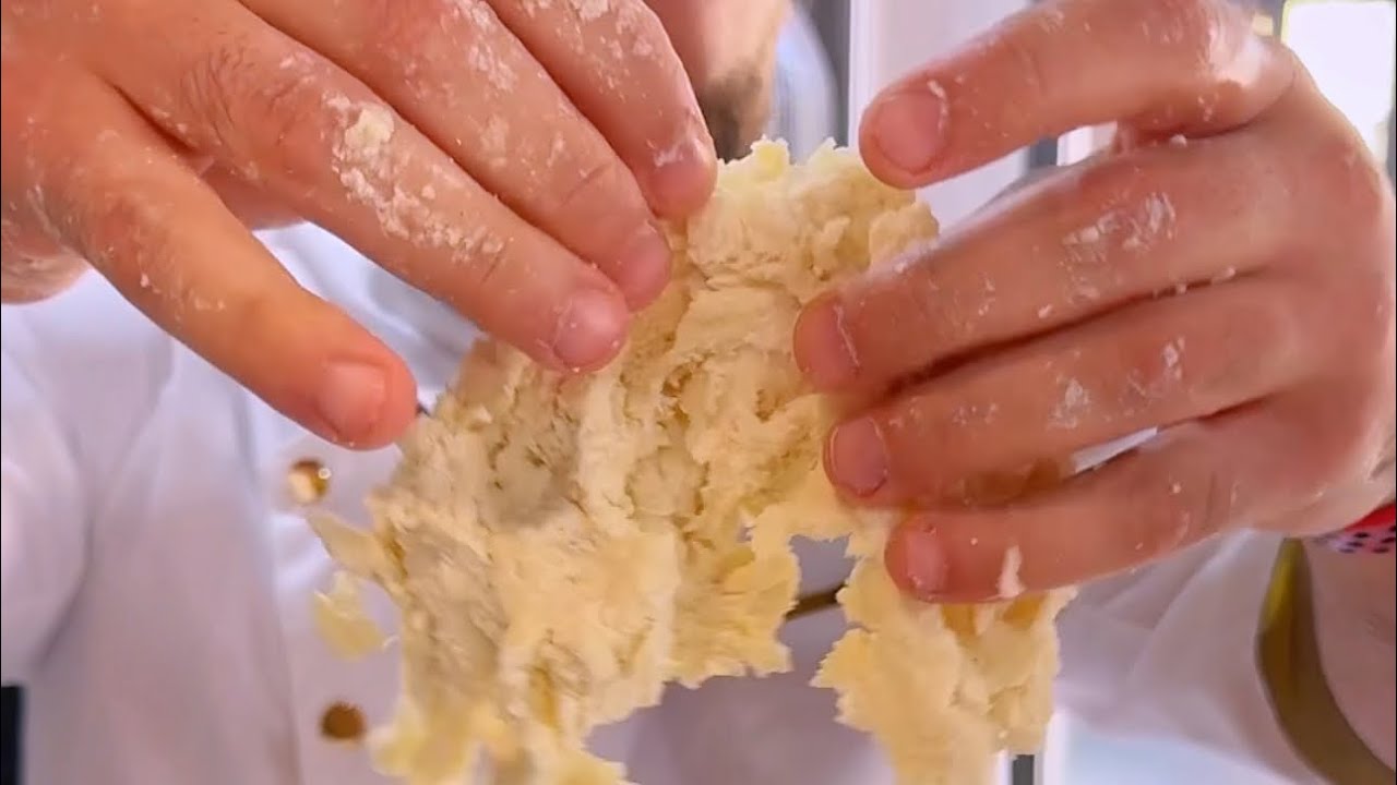 طريقة تحضير عجينة البيقا نابوليتان بنسبة ترطيب 70 %🍕 🇩🇿 احسن طريقة تحضير عجين البيقا 🍕