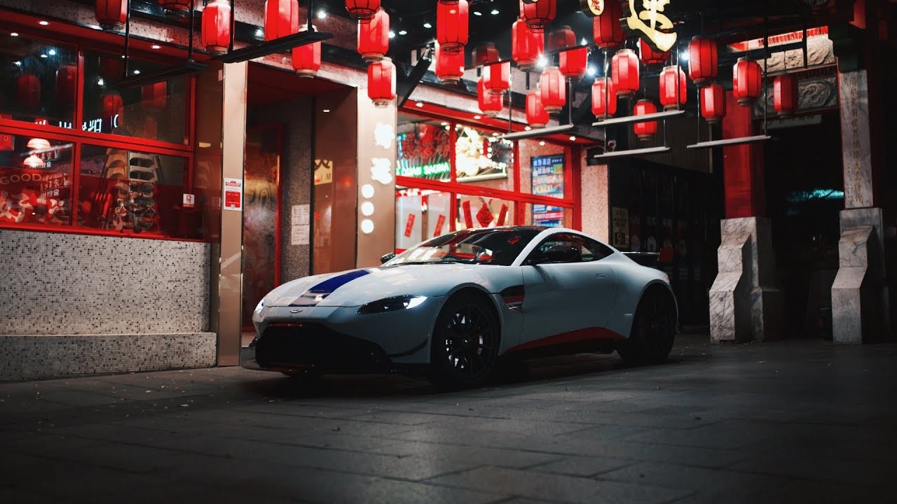 Aston Martin Vantage | 4K