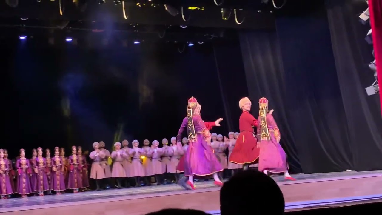 Кабардинка Нальмэс хъуромэ