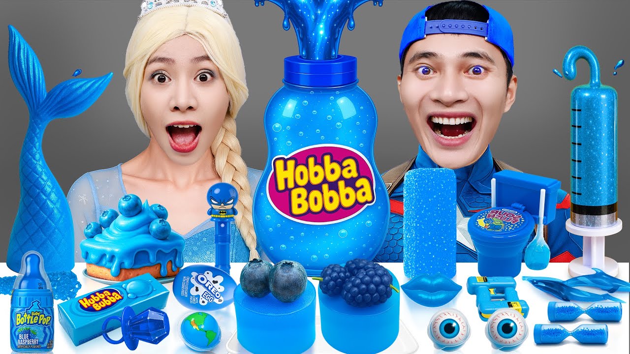 Desaf&iacute;o De Comer Solo Comida Azul | ASMR MUKBANG Gelatina De Sirena Con Elsa Vs Capit&aacute;n Am&eacute;rica