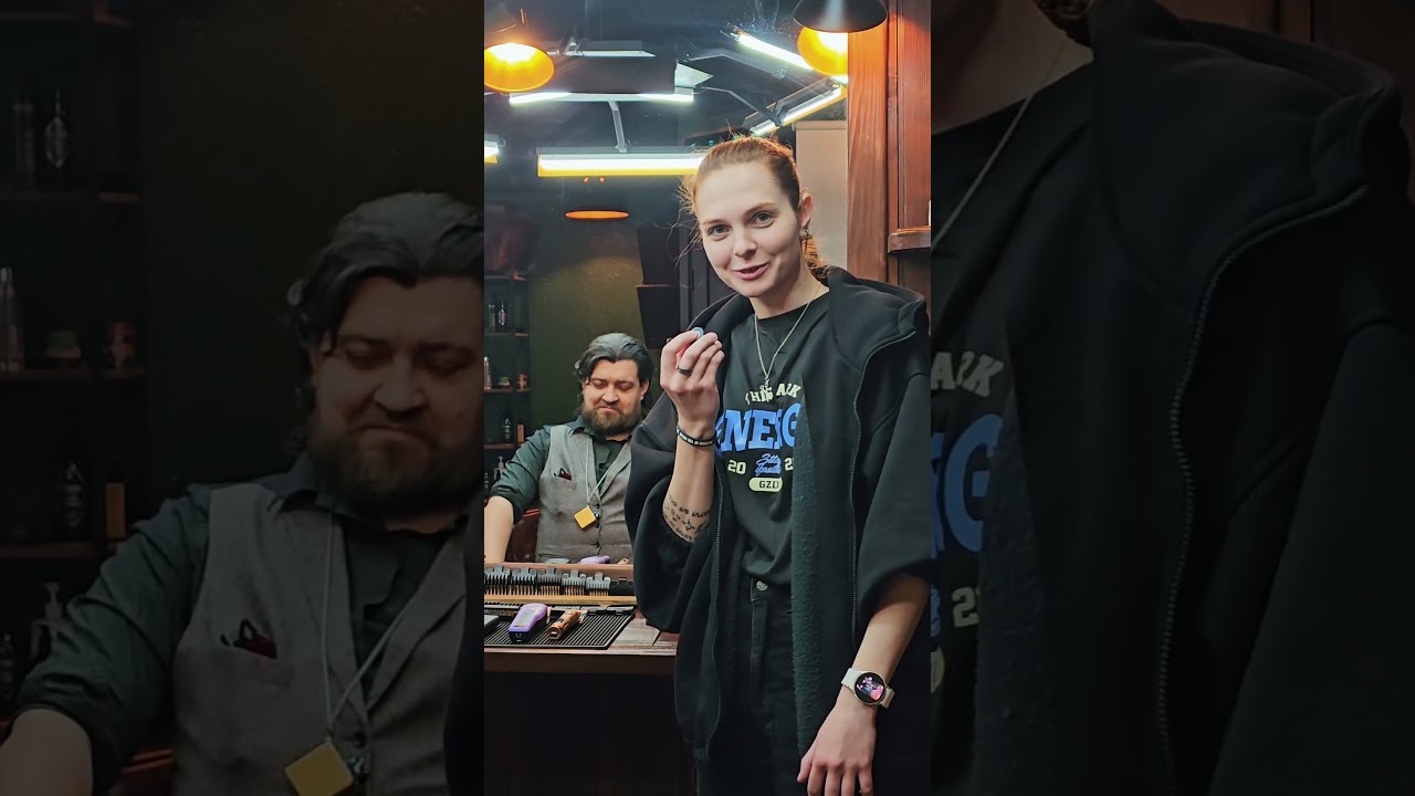 засмущала хлопа прям)))