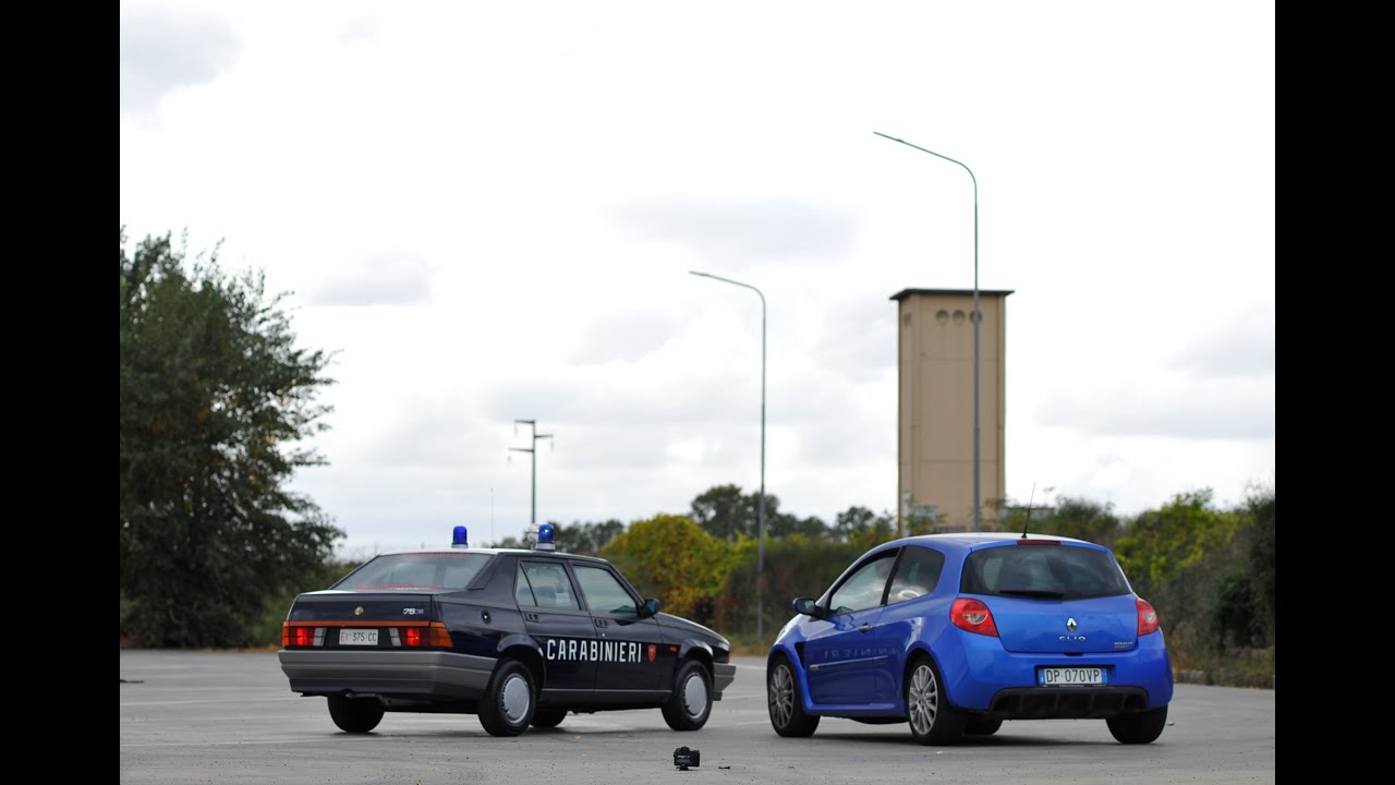 Alfa Romeo 75 Carabinieri restaurata da Giovanni Conti