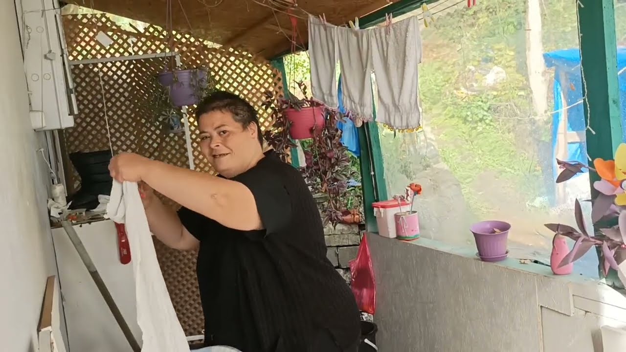 Yağmurlu Bir Günün Sıcak Hali: Soba🔥 Kahve☕ ve Bonibonlu Kurabiye🍪💯