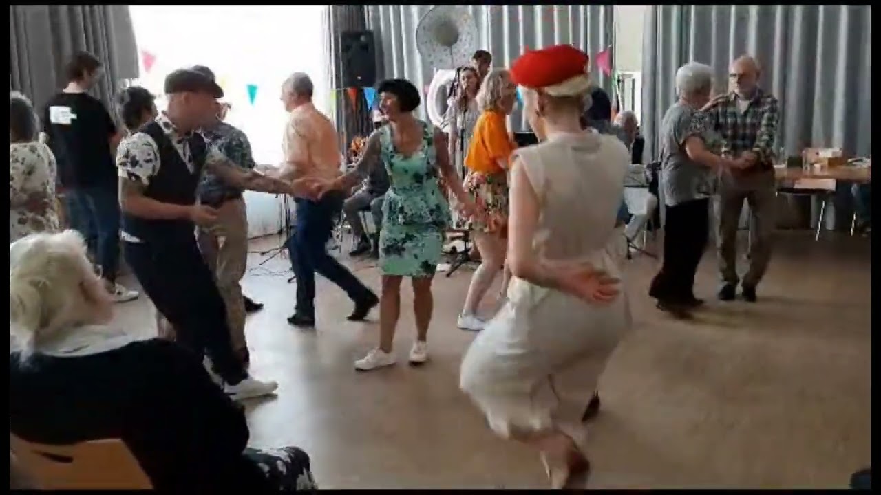 Sweet Pea - Royal Buckets Jazz