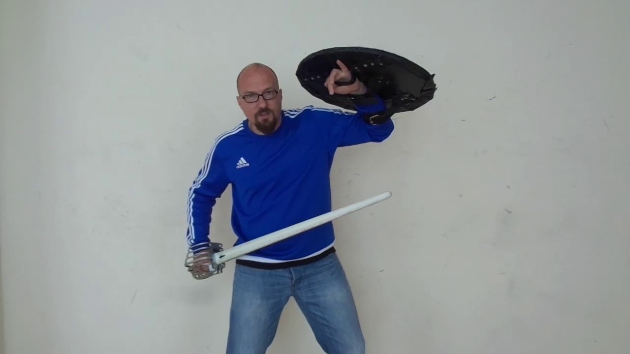 Broadsword & Targe - Lesson 13: Enclose & Command