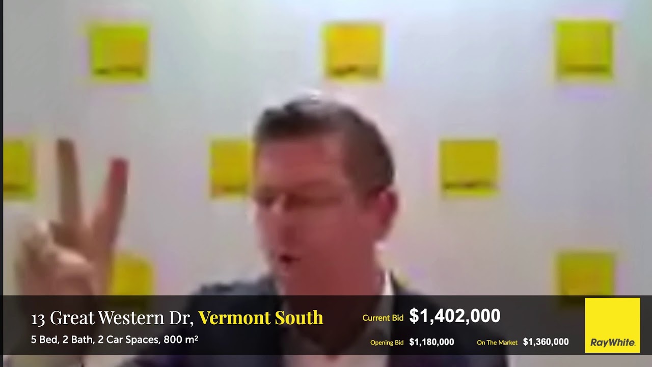 Live Auction @ 13 Great Western Drive, Vermont South