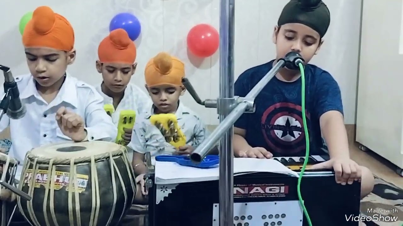 ਸ਼੍ਰੀ ਗੁਰੂ ਗ੍ਰੰਥ ਸਾਹਿਬ ਜੀ ਦੇ ਪਹਿਲੇ ਪ੍ਰਕਾਸ਼ ਪੁਰਬ ਨੂੰ ਸਮਰਪਿਤ ਬੱਚਿਆਂ ਦੁਆਰਾ ਸ਼ਬਦ ਗਾਇਨ