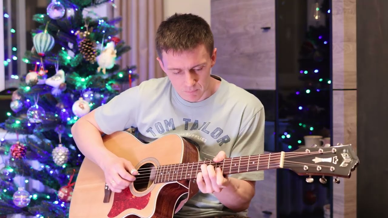 Jingle Bells • Acoustic Guitar Cover (Joe Robinson arr.)