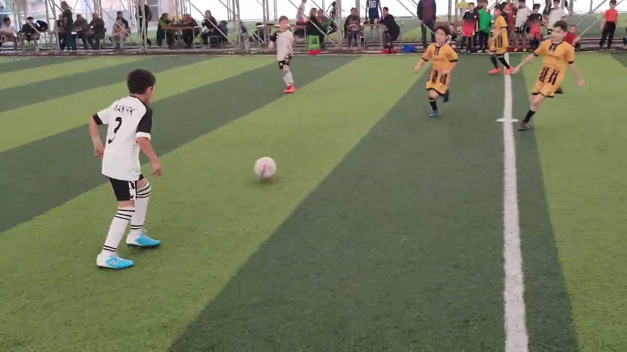 AZƏRİ.FK-XAN FK 2013-2014 CÜ İL ULDUZLAR LİQASI 15 Ekim 2022
