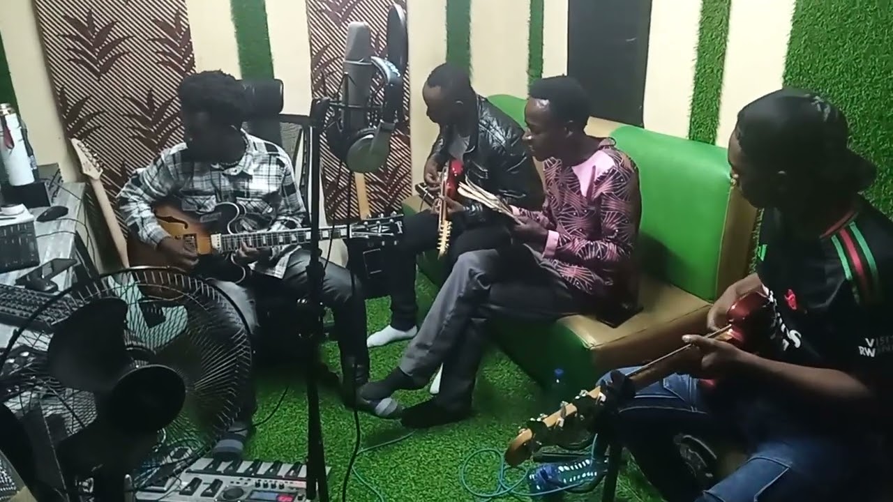 Vindya eka kuiya latest coming moro by ndende usu kwa hiramix live recording