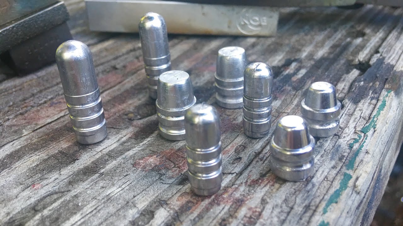 Cleaning molds