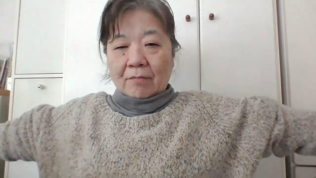 編み物をしながらおしゃべりしています。