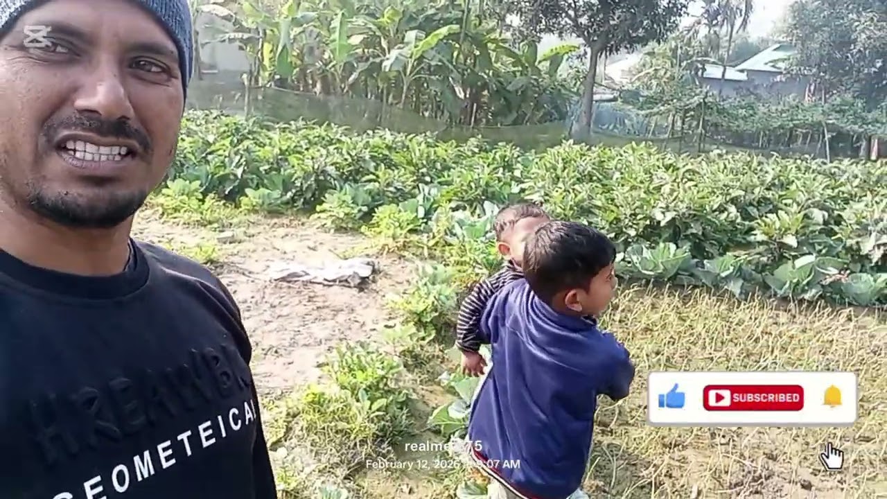 আজ সকাল সকাল ভোটকেন্দ্রে যে ভোট দিয়ে আসলাম মির সাবির আর আমি 