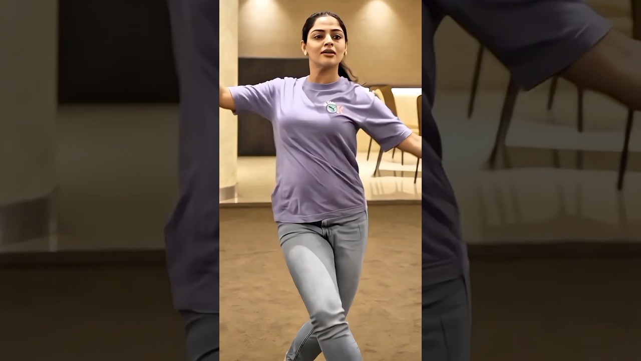Nikhila Vimal Hot dance Rehersal 