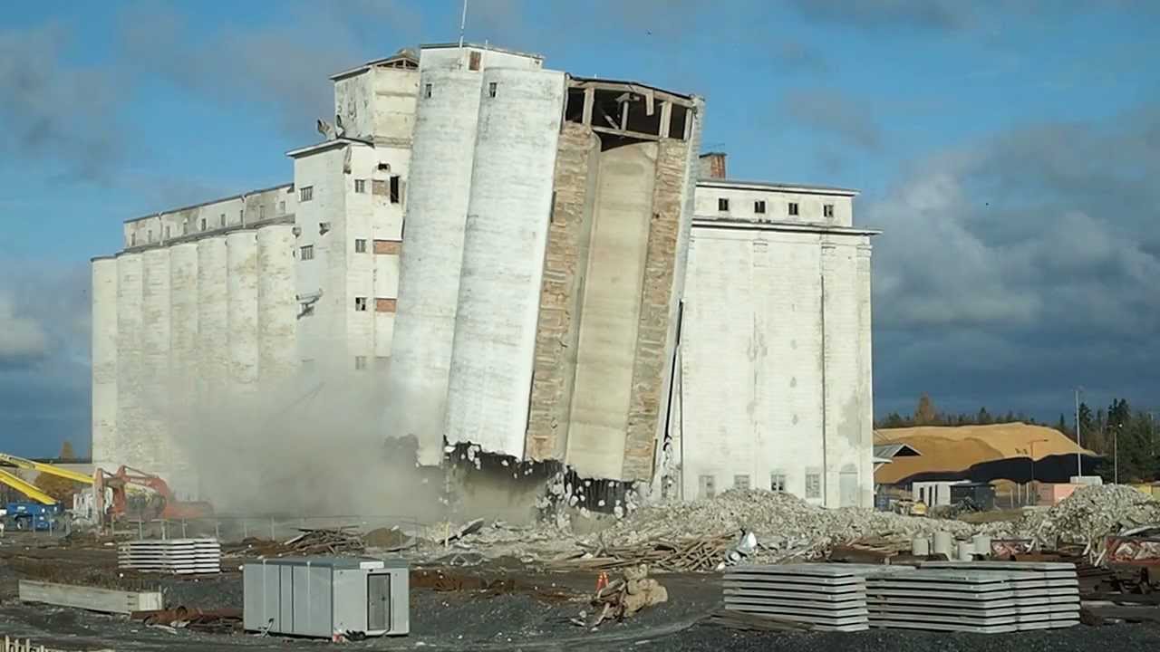 Toppilan siilojen räjäytys 14.10.2012