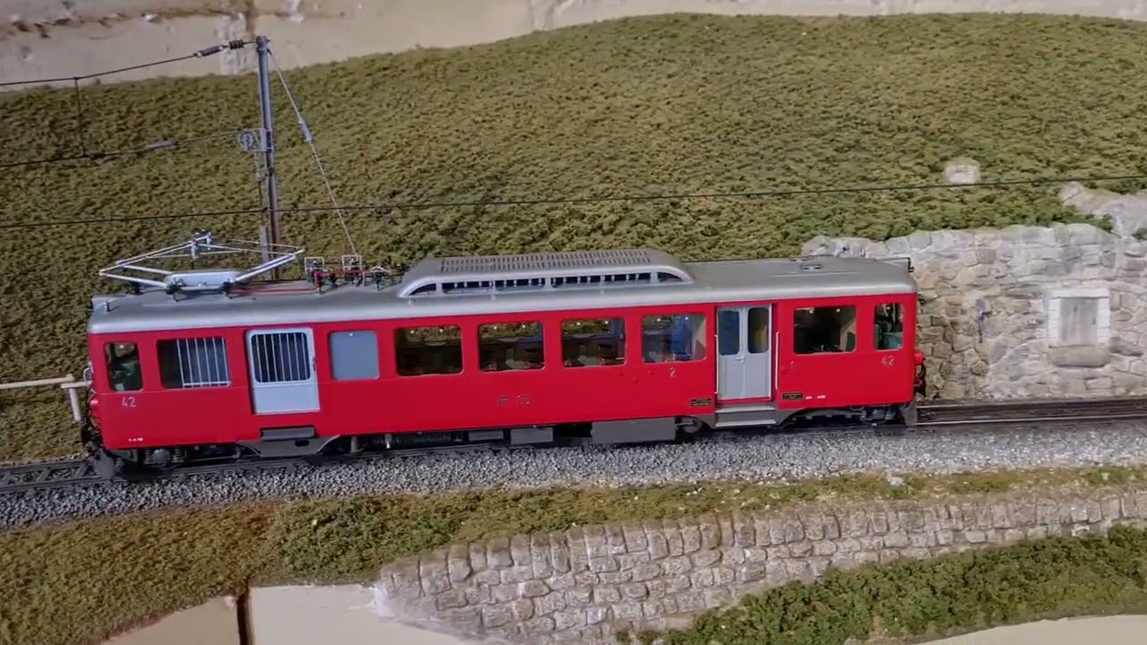 Bahnmuseum Albula Berg&uuml;n Modell der Furka Bergstrecke mit Steffenbachbr&uuml;cke