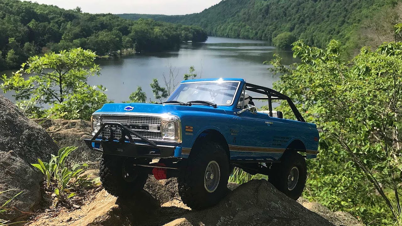 Axial SCX10 II 1969 Chevrolet Blazer Through The Woods & Water Crawl - Axial Racing