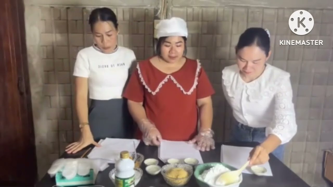 Khanom Tal(Thai Coconut Palm Cake)