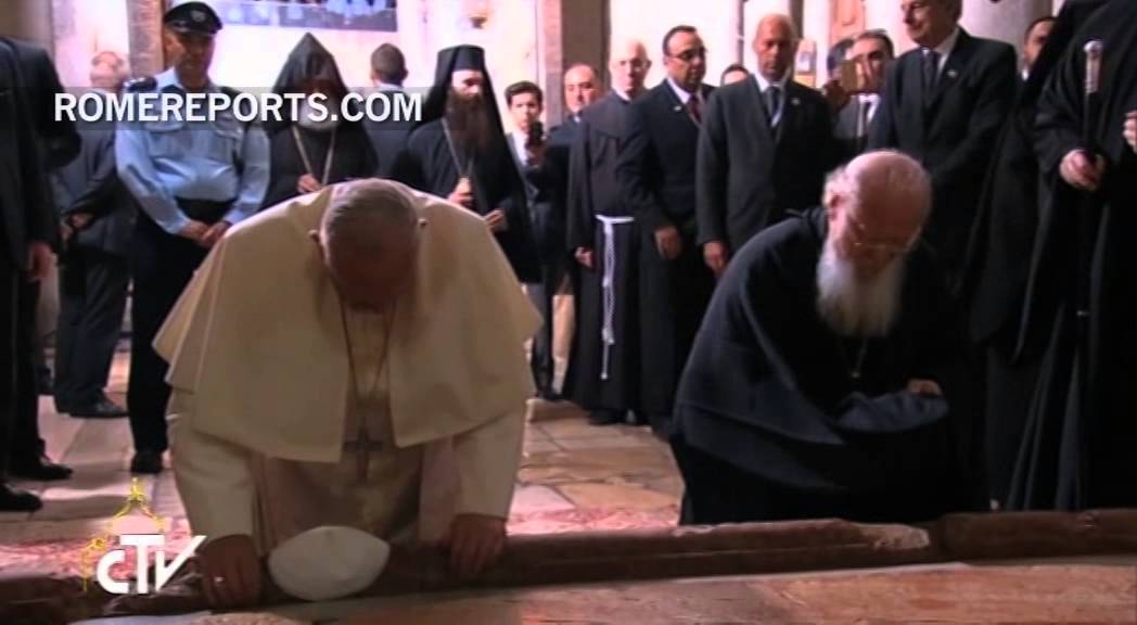 Pope Francis and Patriarch Bartholomew embrace, call for greater unity