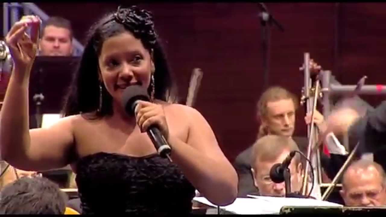 Mayelín y OST. Tata Mayarí. La noche de Canarias