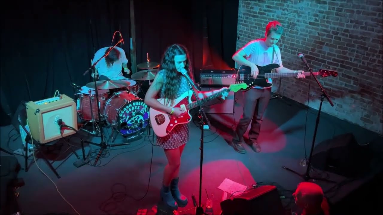 Annabelle Chairlegs - Live at Andy's Bar, Denton, TX 8/18/2022
