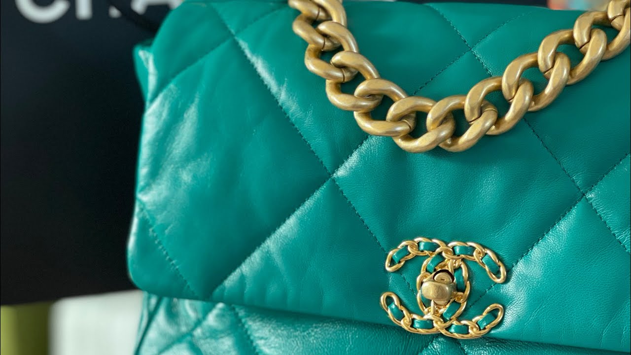COME AND UNBOX MY NEW CHANEL BAG 19 LARGE WITH ME! | KARL LAGERFELD’S MASTERPIECE | ENGLISH