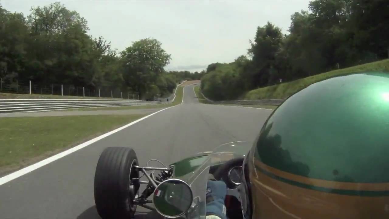 Brands Hatch GP Circuit Onboard in a F3 1000cc 