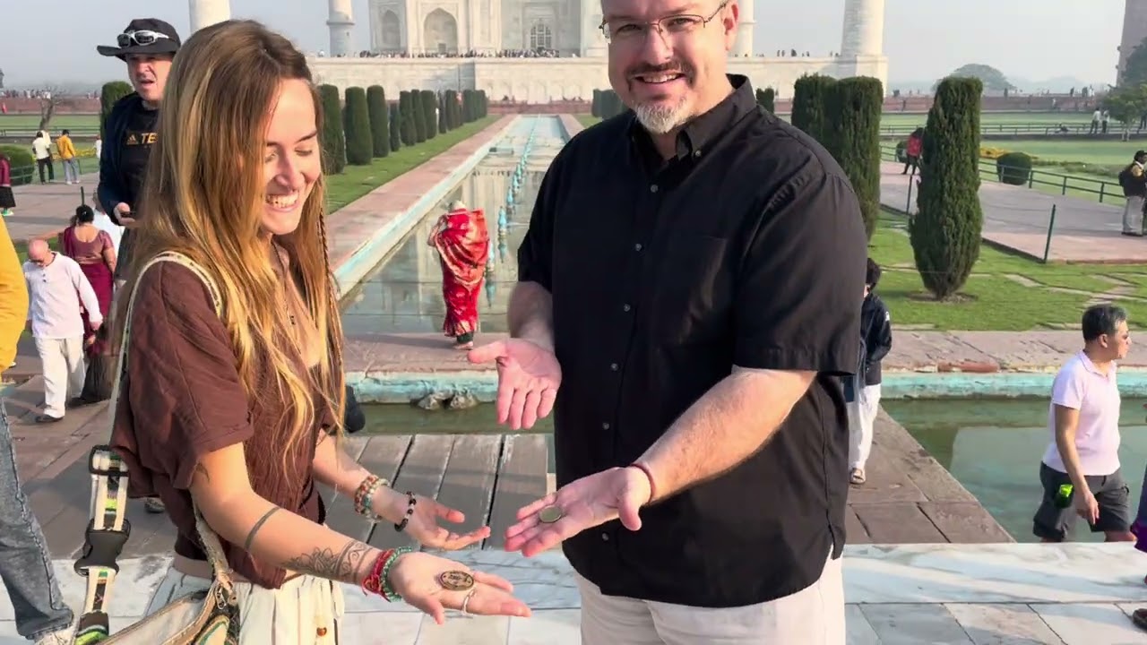 Gentry Performs Psychological Illusions at the Taj Mahal in Agra, India
