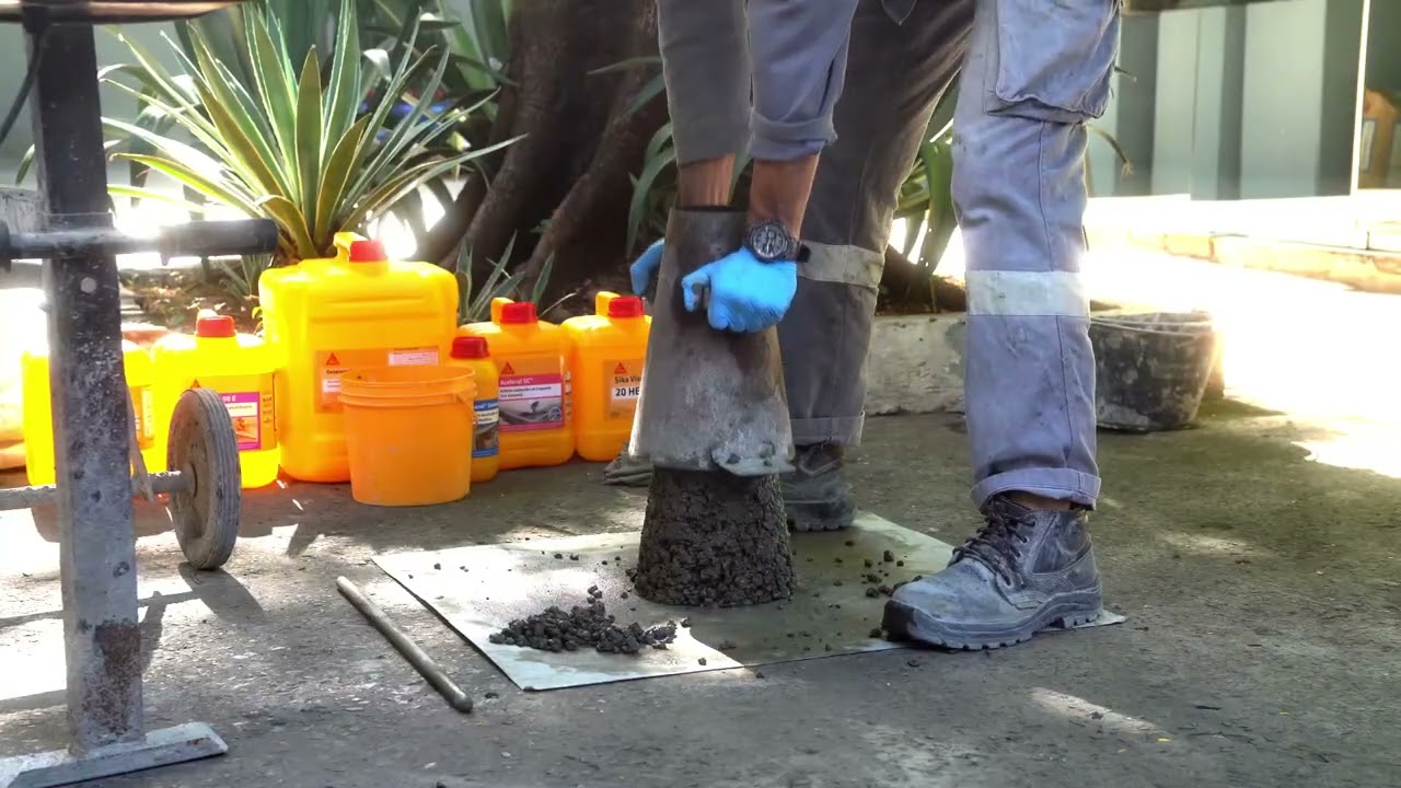 PLASTIMENT R / SIKA VISCOCRETE-20HE