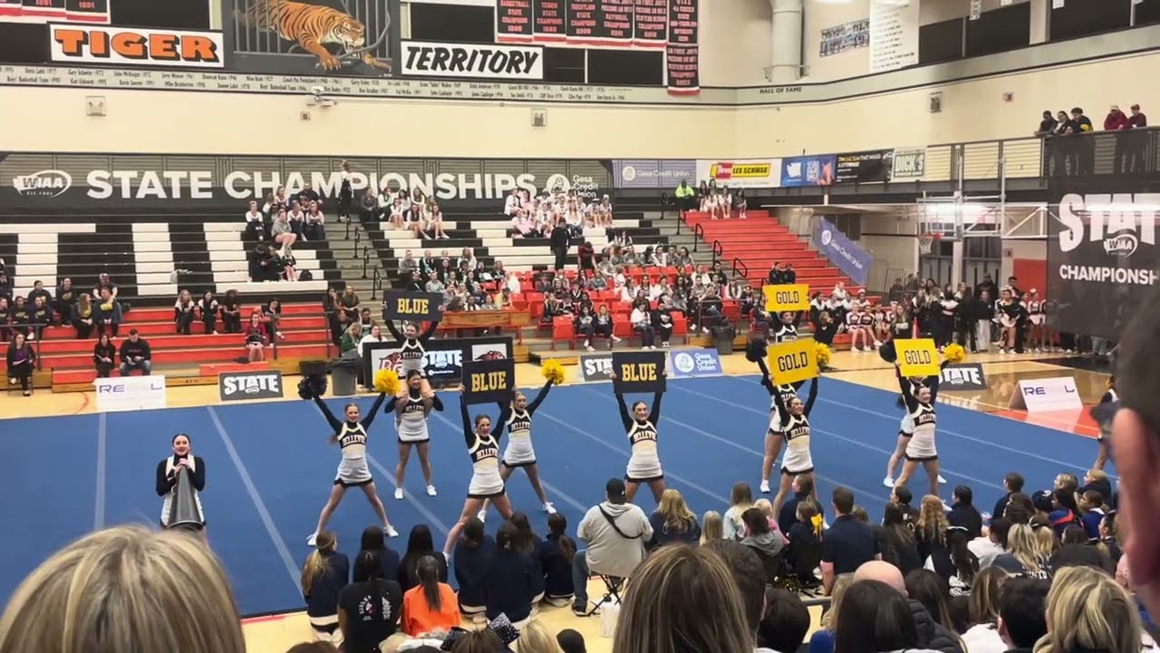 Bellevue High School Wolverines | WIAA Cheerleading State Championships 2024