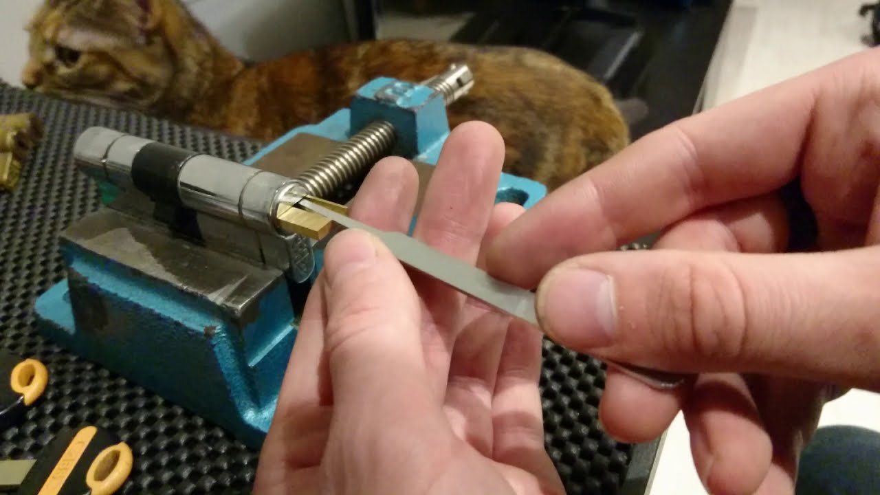 Picking 5 ABS locks with GJ locks pick