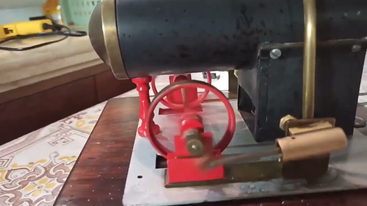 Bicilindrico a vapore vintage / Vintage custom steam engine