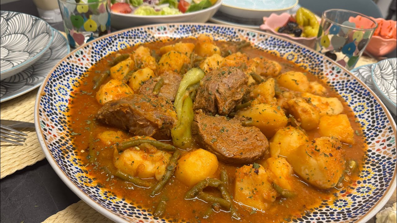 جواز (ragout)بطاطا و الماشطو  بلحم على يقينة بنين ومحرحر 🌶️