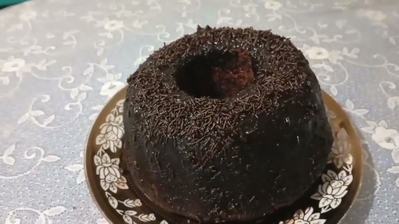 كيكة بشكلاطة والكركاع 