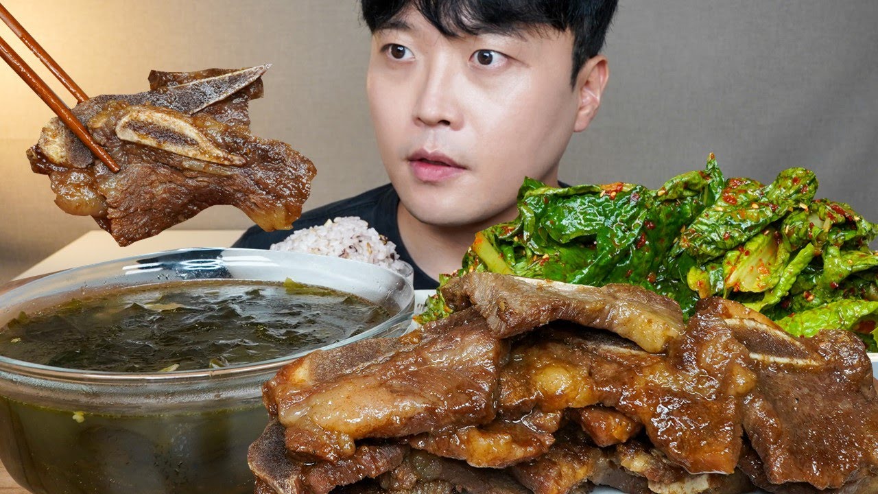 LA갈비 상추겉절이 소고기미역국 집밥 먹방 LA Galbi & Kimchi ASMR MUKBANG REAL SOUND EATING SHOW