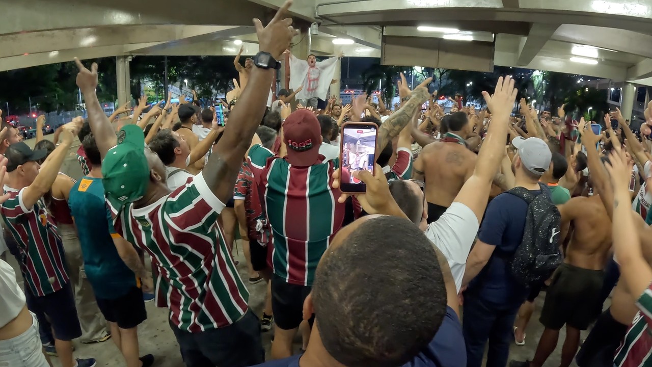 MAIS UMA FESTA ABSURDA NA DESCIDA DA RAMPA! Fluminense 1x1 Vasco - Cariocão 2026