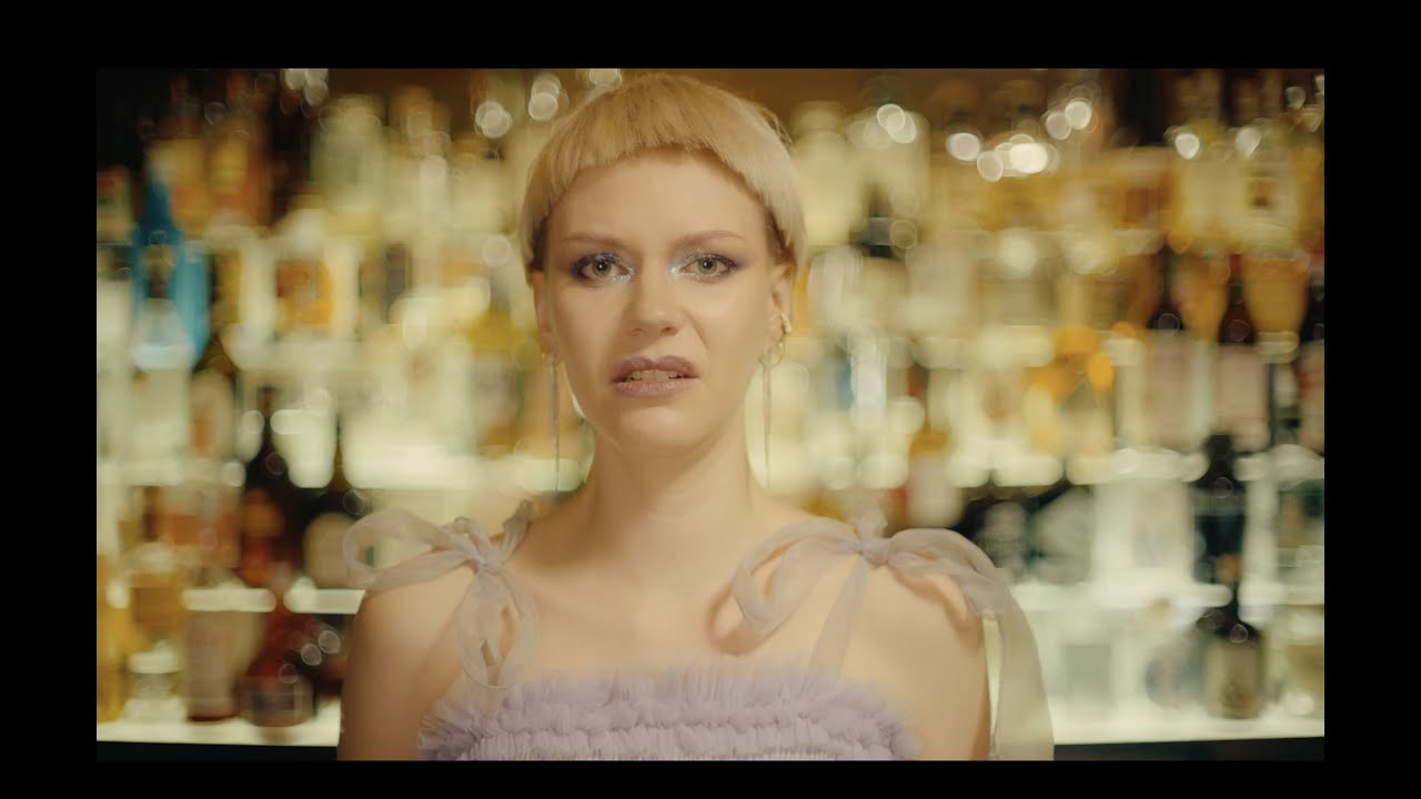 TR&Auml;NEN - Es ist nicht wie es aussieht (Official Video)
