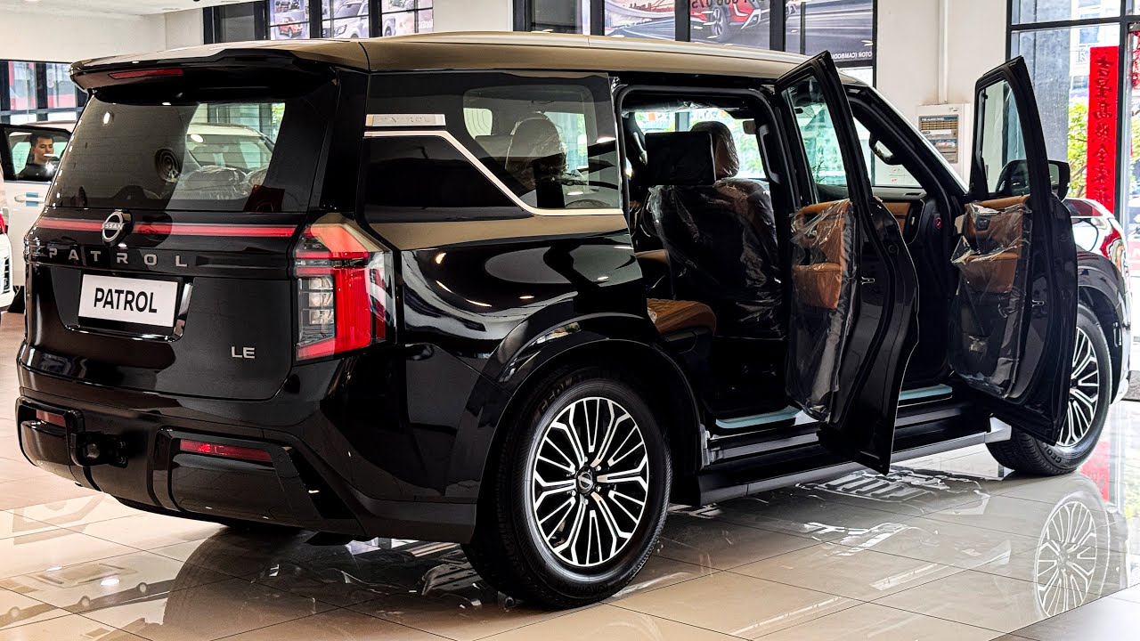 All New 2026 Nissan patrol Black platinum V6 8 Seater King of Luxury SUV!