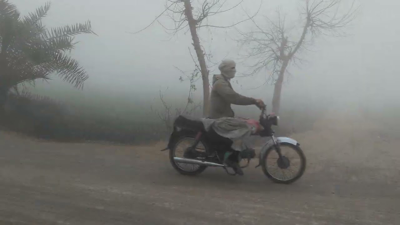Ramzan my phr fog 🌫️ start #youtube #kisan #villagelife #fyp #farming #viral #views 