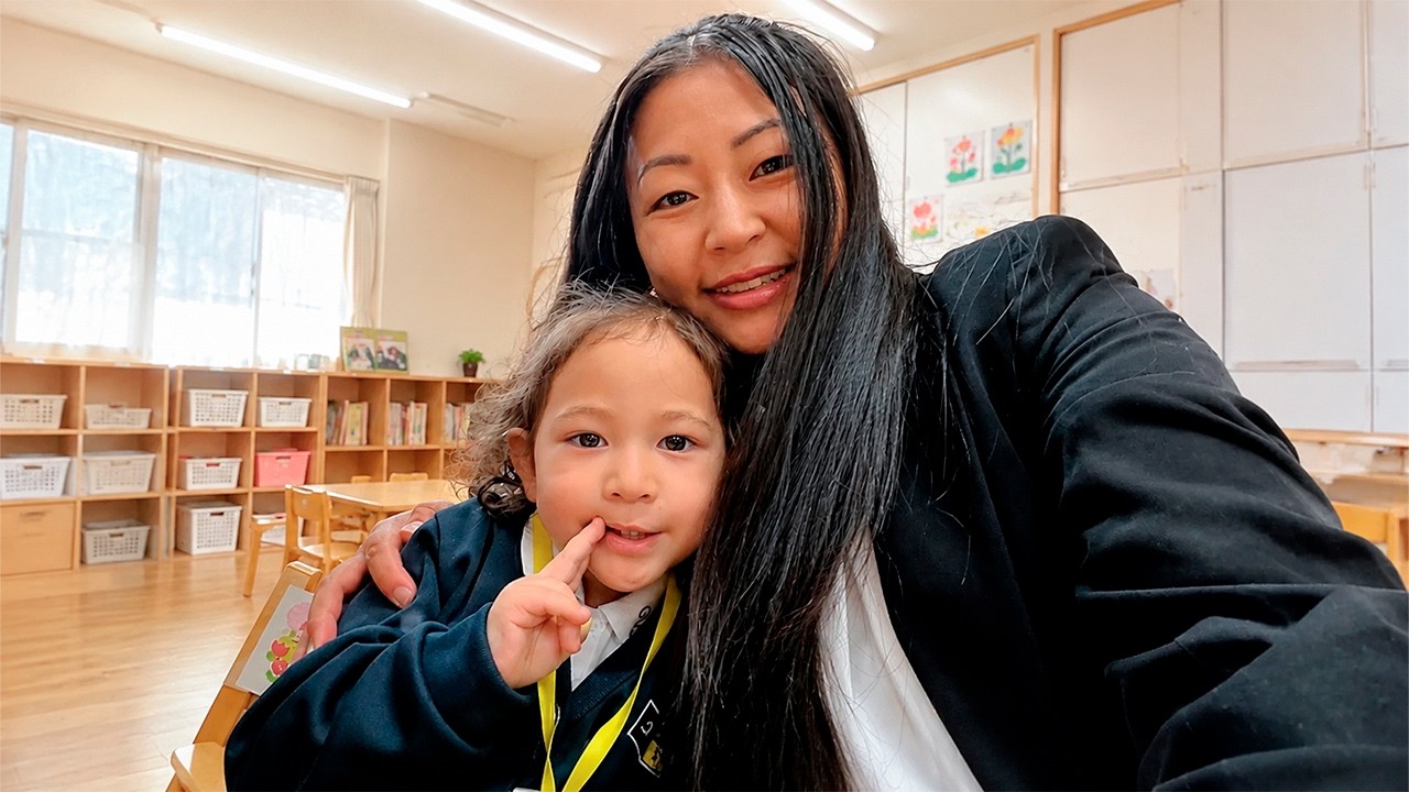 UM DIA NA CRECHE JAPONESA COM A AYLA!! *ela chorou | YU e FAMÍLIA