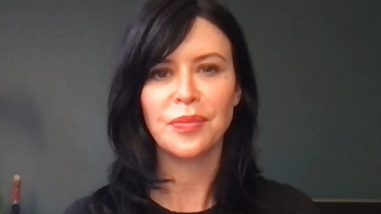 Australian singer speaks out after being ‘cancelled’ for wearing MAGA hat
