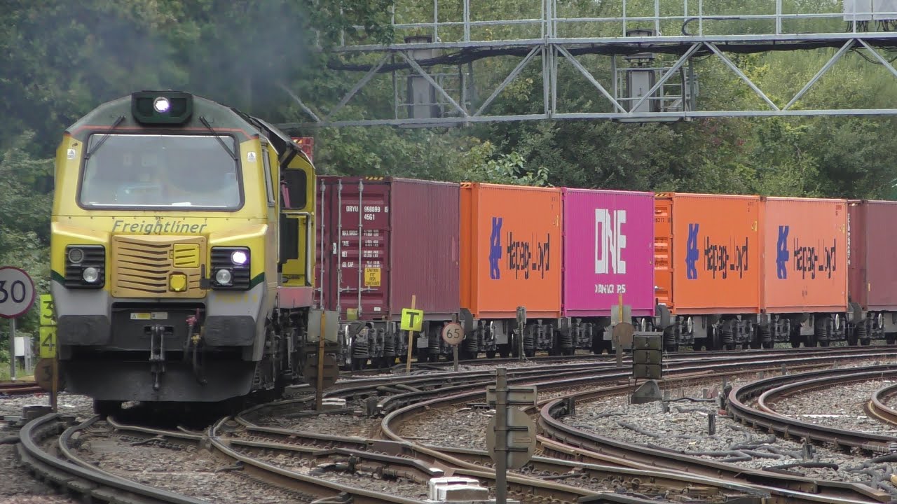 Trains at Southampton Central (SWML) 03/09/2024