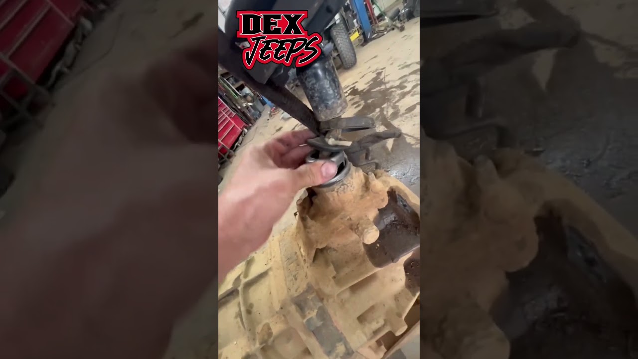 Jeep 5 speed shifter. #jeep #jeepxj #jeeptj #mechanic #jeepcherokee #jeepwrangler #cherokee