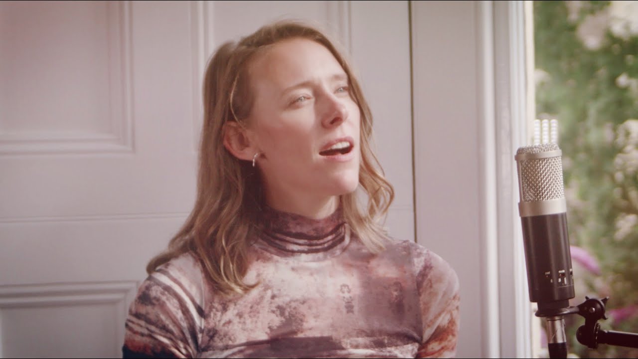Veda - Slow Down (Live acoustic at the Clifton Sessions)