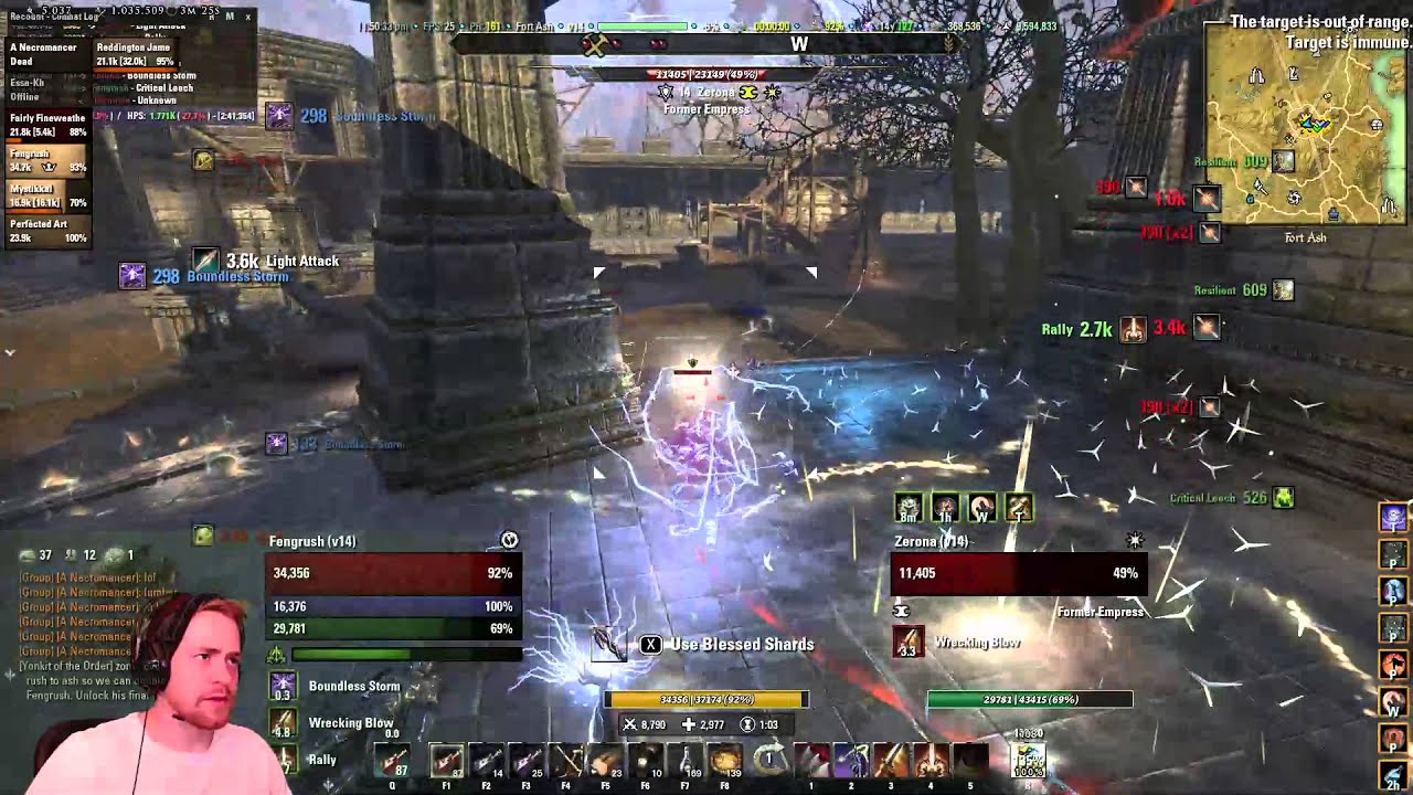 Amazing small fight race to take keep