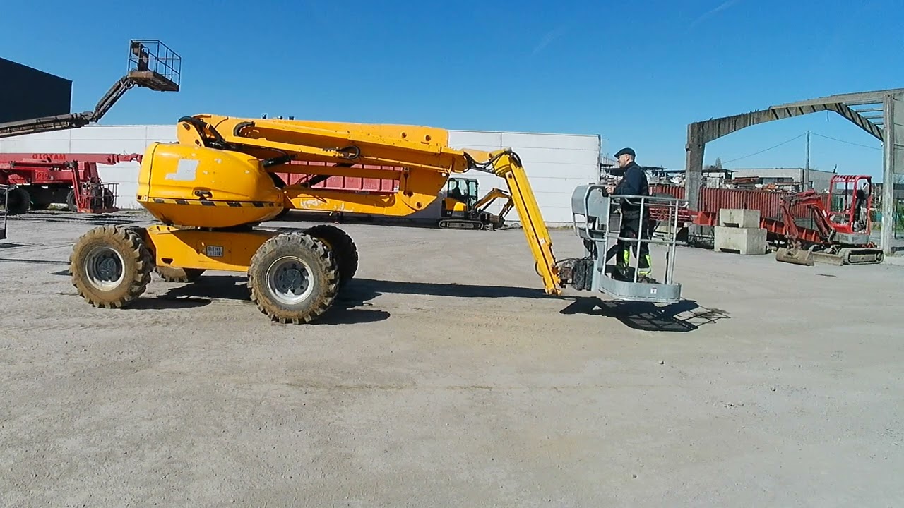 NACELLE ARTICULEE AUTOMOTRICE DIESEL 16M - MANITOU DE 2011  MANITOU 160ATJ 2011 Mercier & Cie