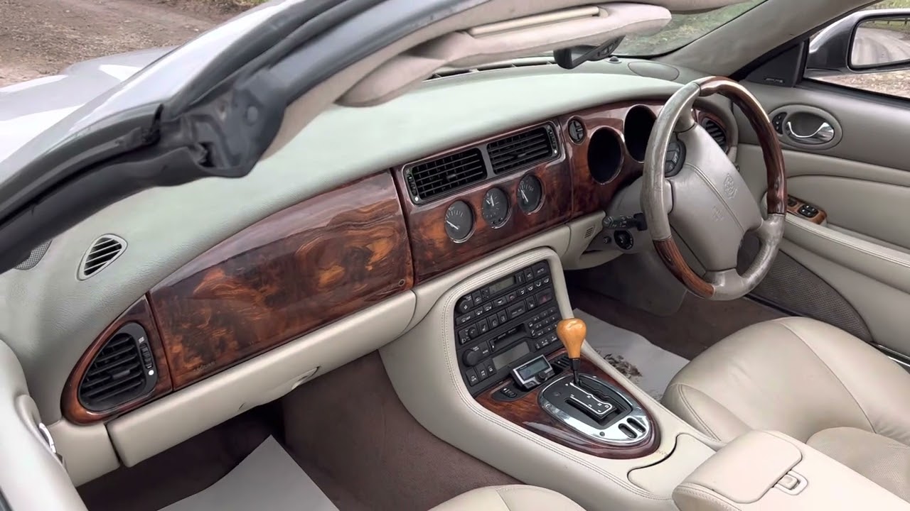 Jaguar XKR Convertible 2002 - Bradley James Classics