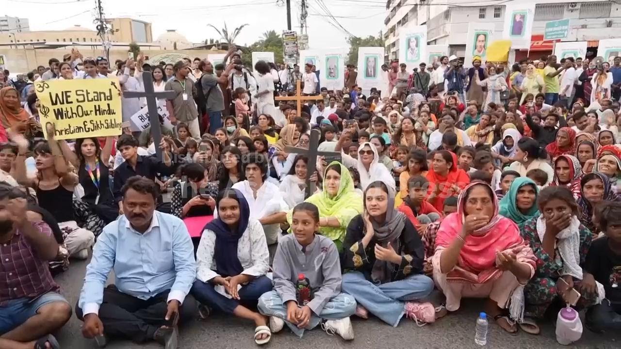 Pakistan activists rally for minority rights ahead of National Minorities Day